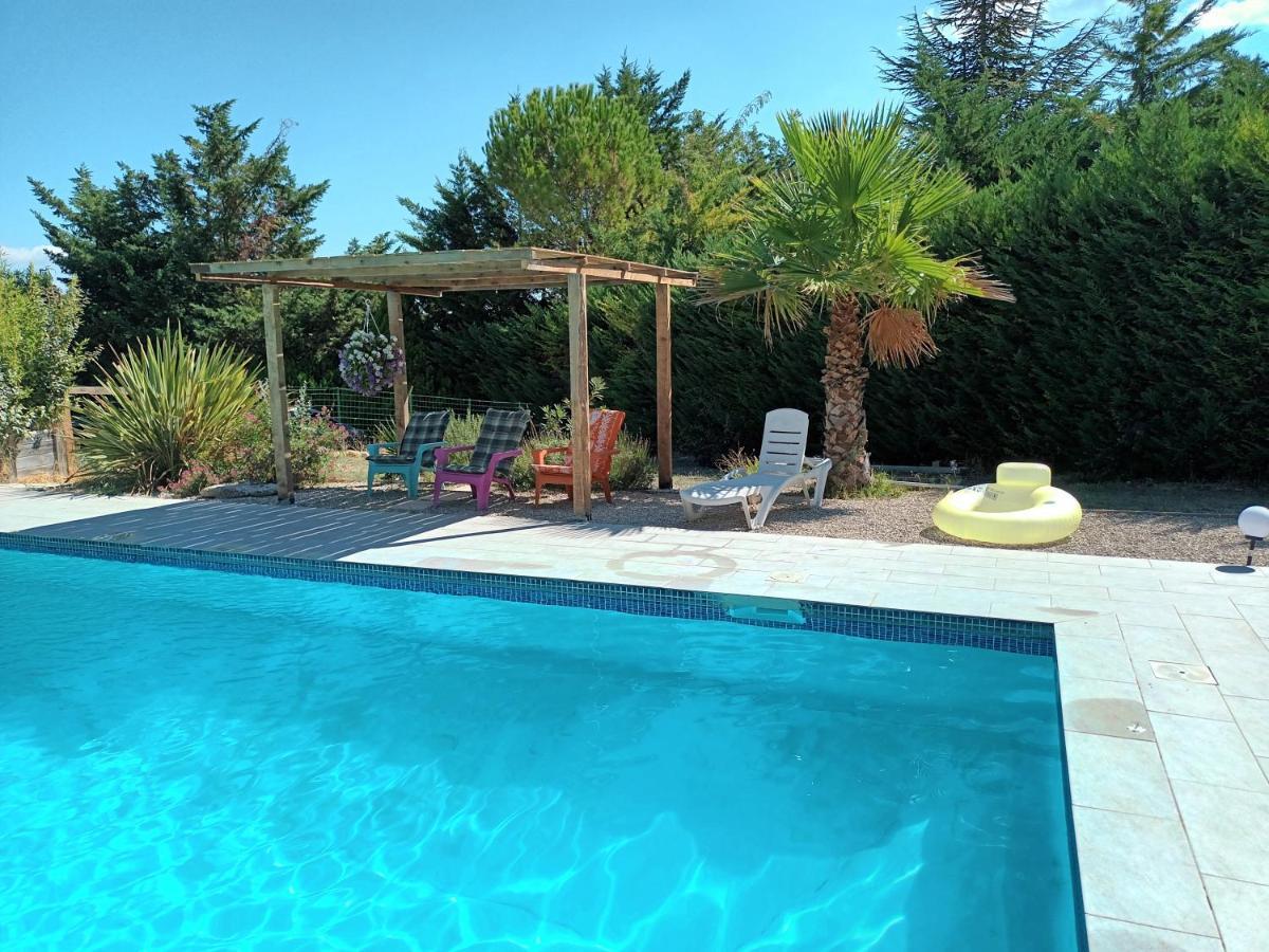 Chalet Banane Devant Piscine, A 6Km Du Festival De Piano De La Roque D'Antheron Rognes Exterior photo